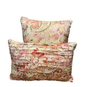 Set Of 2 Raymond Waites Accent Throw Pillows Pink‎ Multicolor Paisley Cotton EUC